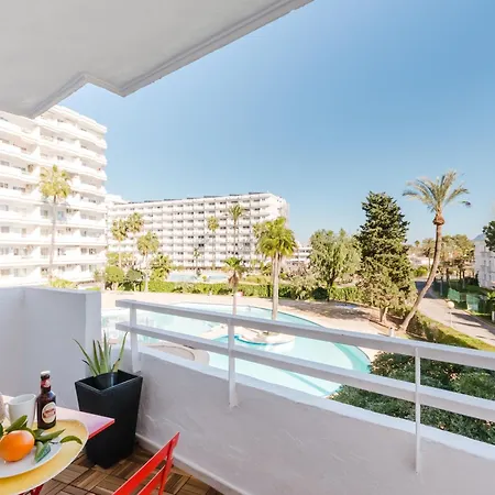 Holidays Apartment