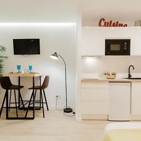 Holidays Apartment *